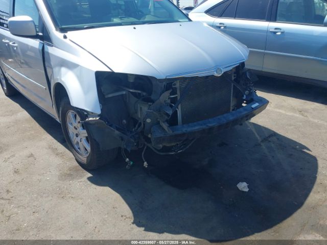 2010 CHRYSLER TOWN & COUNTRY 2A4RR5D16AR492032 Photo 5