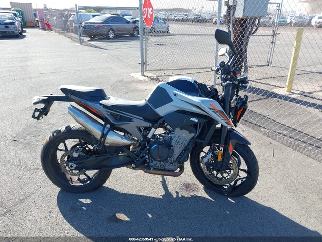 KTM 790 Duke 2023 LCETU7400PH700861 Image 12