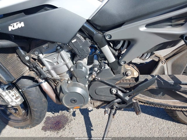 KTM 790 Duke 2023 LCETU7400PH700861 Image 9