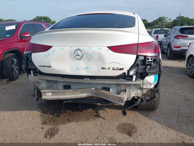 4JGFD8KB2NA767714 Mercedes-Benz m176