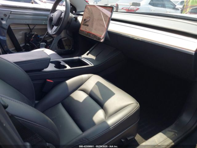 2023 TESLA MODEL 3 5YJ3E1EA1PF403714 Photo 4
