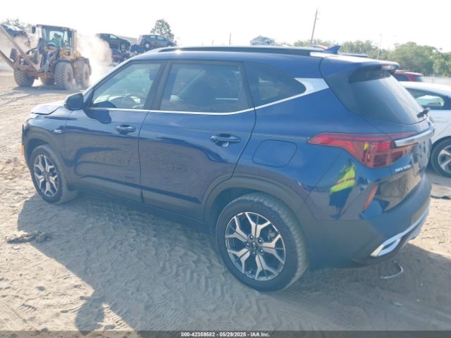 2021 KIA SELTOS KNDERCAA9M7122793 Photo 2