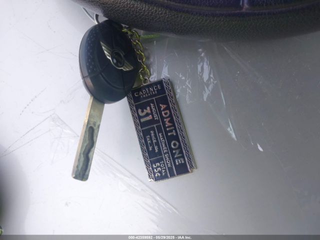 2005 MINI COOPER S WMWRH33525TF83816 Photo 10