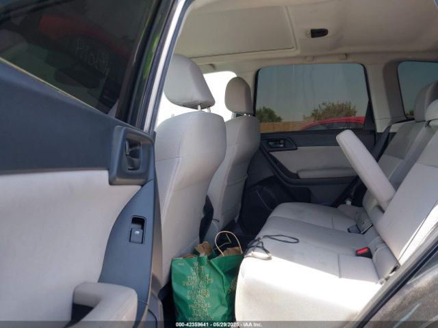 JF2SJADC2GH545355 Subaru Forester 2.5i Premium