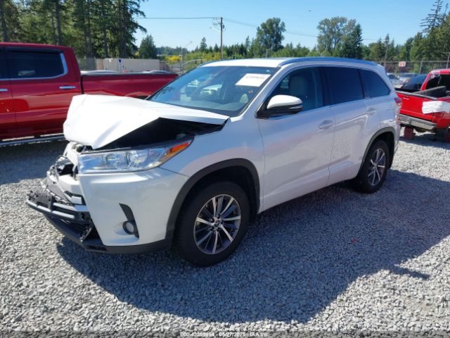 5TDJZRFH8HS427544 Toyota Highlander Xle