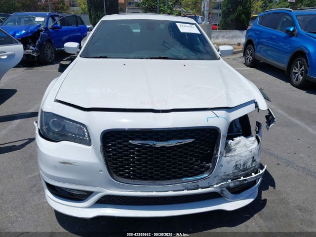 2C3CCABT8JH321092 Chrysler 300 300s