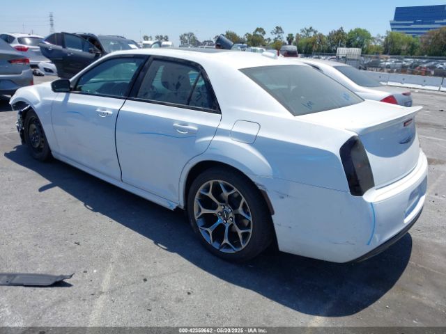 2C3CCABT8JH321092 Chrysler 300 300s