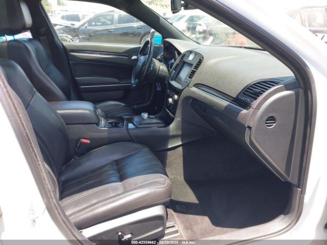 2C3CCABT8JH321092 Chrysler 300 300s