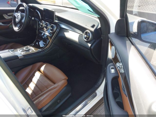 WDC0G4JB0JF352586 Mercedes-Benz GLC 300