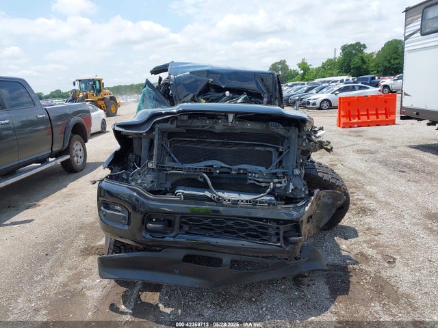 3C6UR5FL8KG701641 RAM 2019