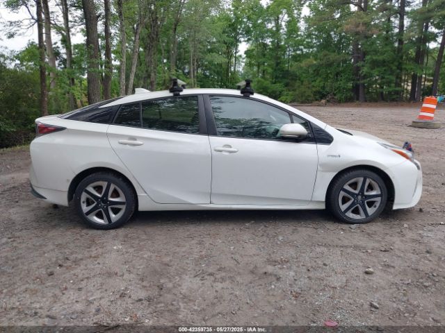 JTDKARFU7G3009534 Toyota Prius Four Touring