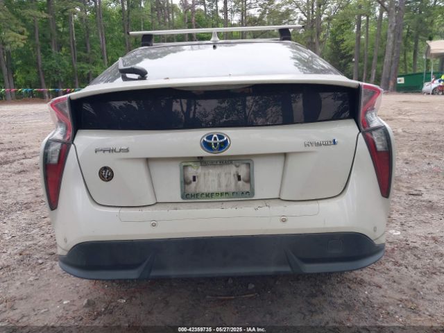 JTDKARFU7G3009534 Toyota Prius Four Touring