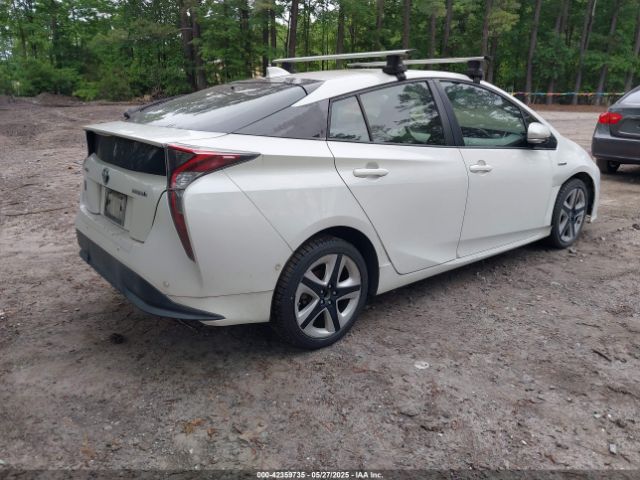 JTDKARFU7G3009534 Toyota Prius Four Touring