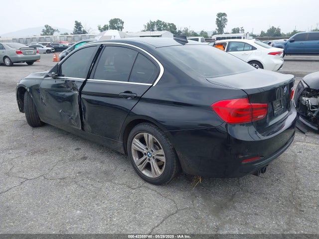 BMW 330I 2018 WBA8B9G58JNU97108 Image 3