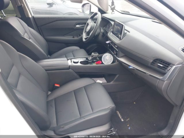 2024 NISSAN ROGUE JN8BT3BB6RW285401 Photo 4