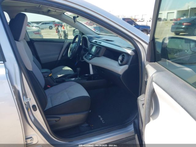 2T3WFREV3HW379892 Toyota Rav4 Xle