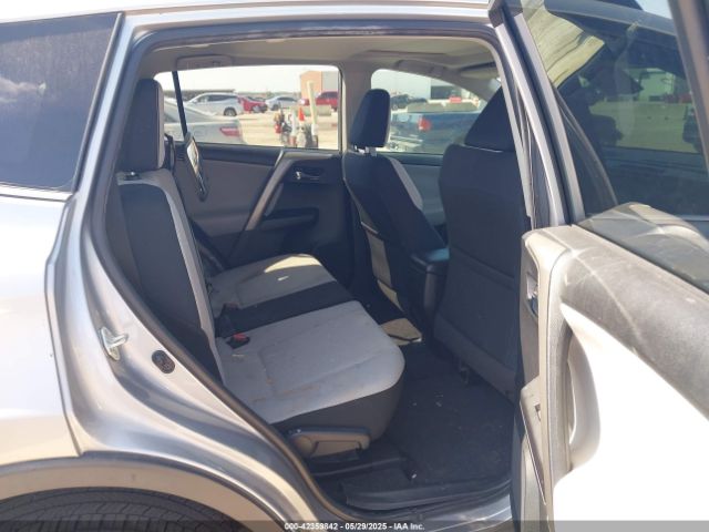 2T3WFREV3HW379892 Toyota Rav4 Xle