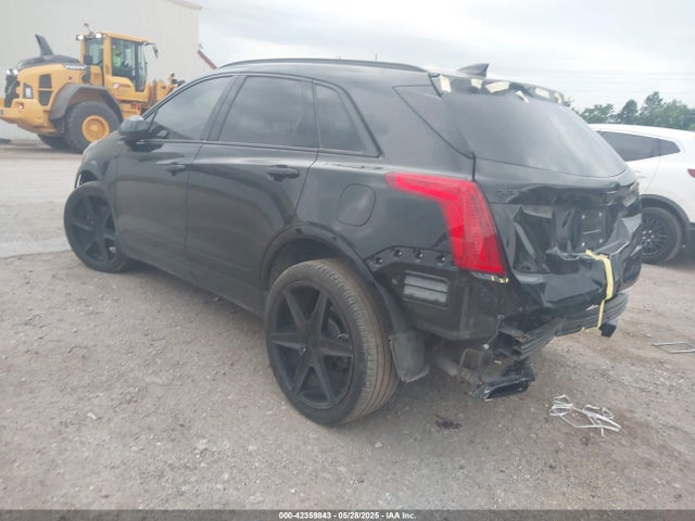 2017 CADILLAC XT5 1GYKNBRS4HZ185407 Photo 2