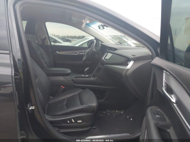 2017 CADILLAC XT5 1GYKNBRS4HZ185407 Photo 4