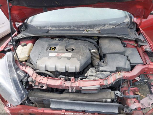 1FADP3L90JL241569 Ford FOCUS ST
