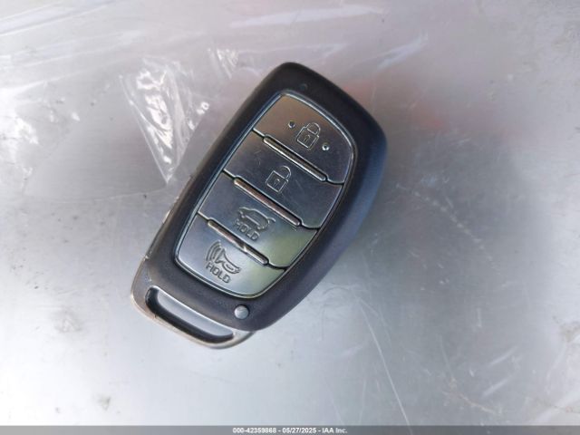 KM8J3CA2XHU534555 Hyundai Tucson Sport
