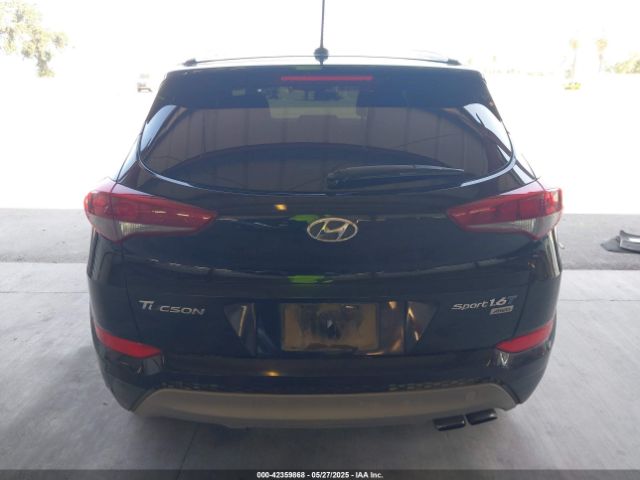 KM8J3CA2XHU534555 Hyundai Tucson Sport