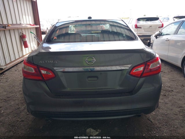 1N4AL3APXHC118713 Nissan 2017