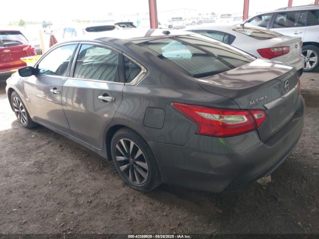 2017 NISSAN ALTIMA 1N4AL3APXHC118713 Photo 2
