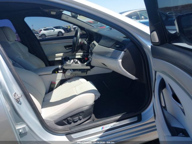 2013 BMW M5 WBSFV9C57DD096076 Photo 4