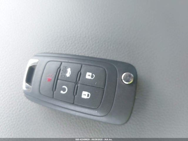 1G1165S3XFU123466 Chevrolet lfx