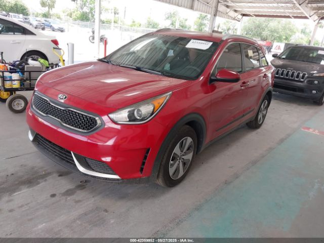 KNDCB3LC1H5038821 KIA NIRO LX