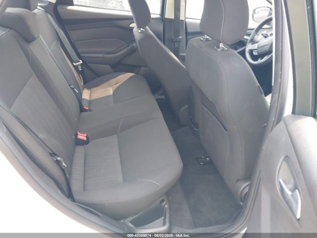 2018 FORD FOCUS 1FADP3FE7JL211008 Photo 7