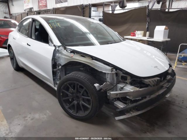 2018 TESLA MODEL 3 5YJ3E1EA9JF044426