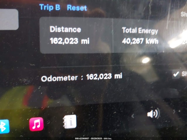 5YJ3E1EA9JF044426 Tesla MODEL 3