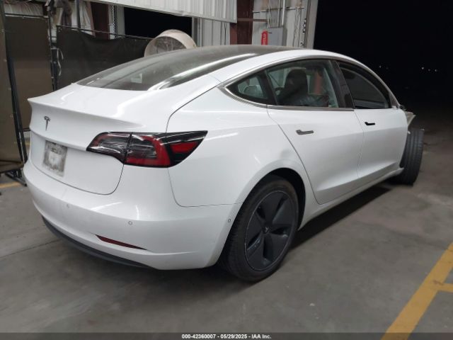 2018 TESLA MODEL 3 5YJ3E1EA9JF044426 Photo 3