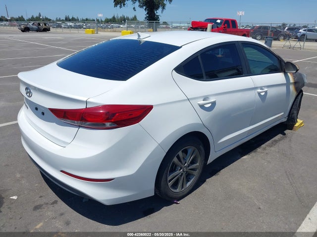 5NPD84LF3JH302839 Hyundai mpi nu