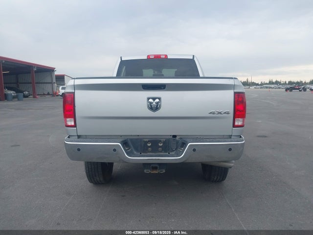 3C6UR5CL7HG733283 RAM 2017