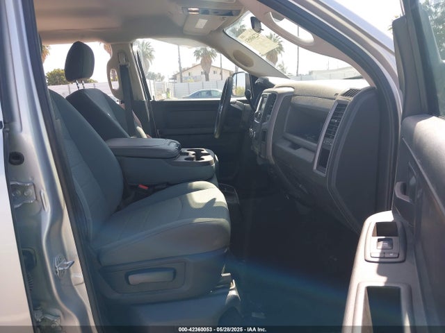 3C6UR5CL7HG733283 RAM 2017