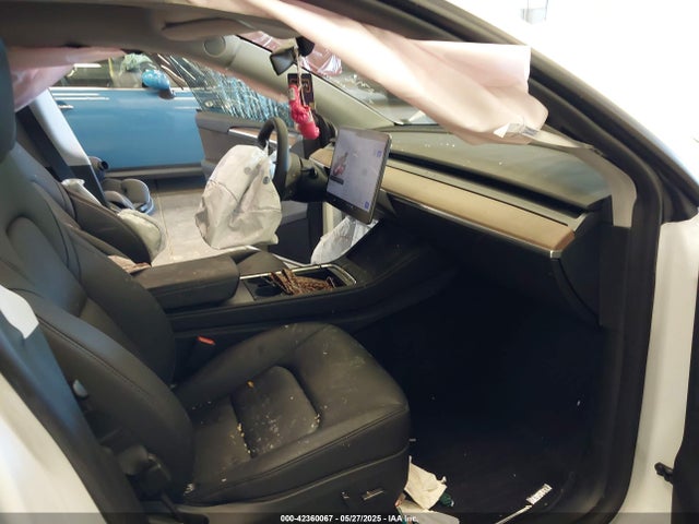 2023 TESLA MODEL Y 7SAYGDEE7PF936772 Photo 4