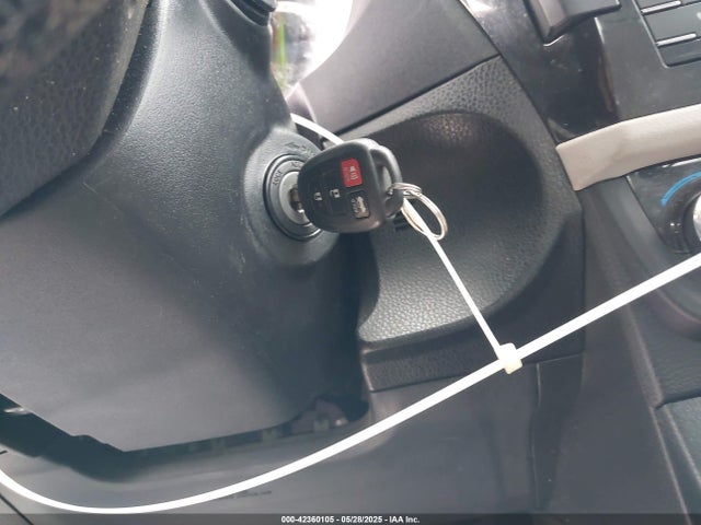 2T1BURHEXEC182482 Toyota COROLLA LE
