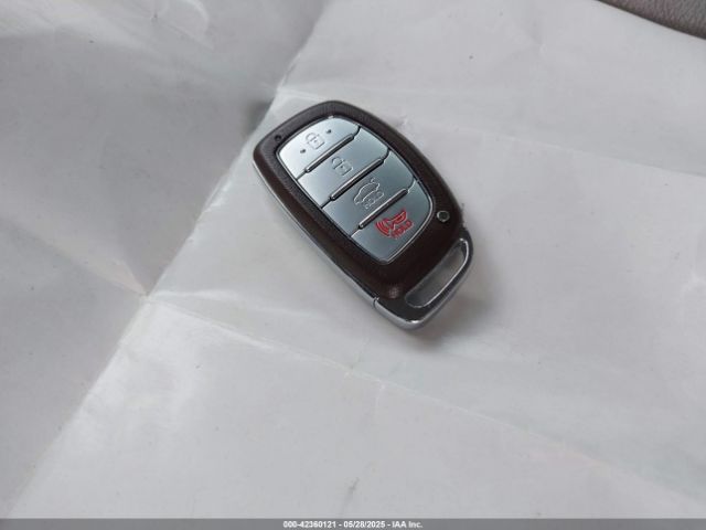 KMHE54L2XHA071574 Hyundai 2017
