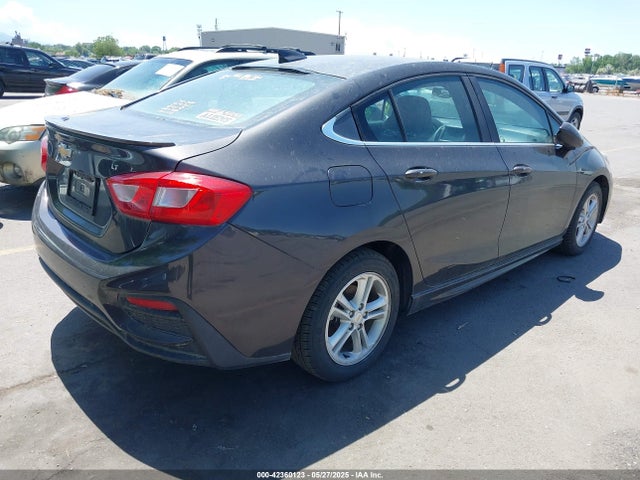 1G1BE5SM4H7186015 Chevrolet Cruze Lt Auto