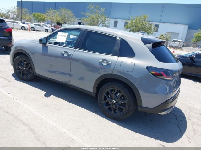 2024 HONDA HR-V 3CZRZ1H52RM729575 Photo 2