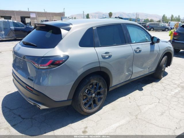 2024 HONDA HR-V 3CZRZ1H52RM729575 Photo 3