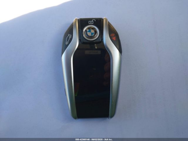 WBA7F0C59HGM21185 BMW 750 I
