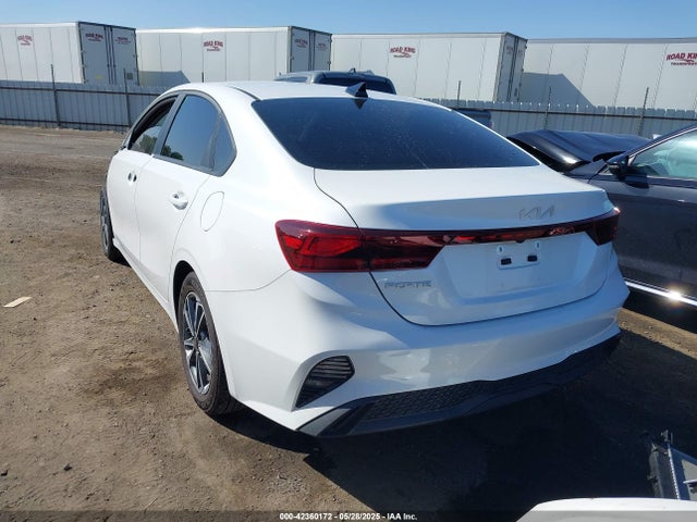 3KPF24AD1RE763811 KIA mpi nu
