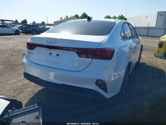 3KPF24AD1RE763811 KIA mpi nu