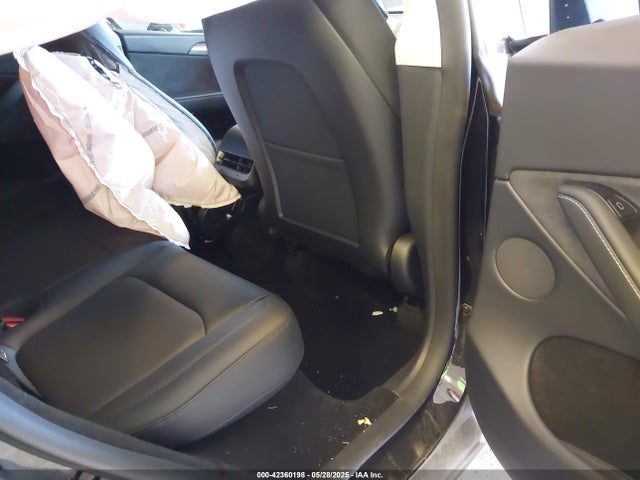 2024 TESLA MODEL Y 7SAYGDEE9RA302640 Photo 7