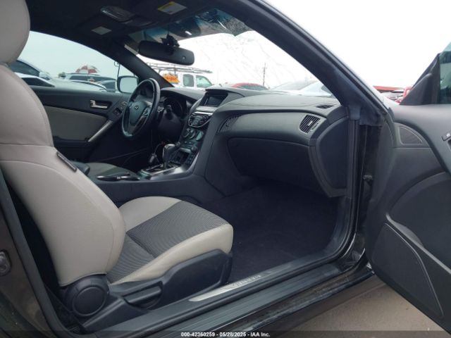 KMHHT6KJ4GU134415 Hyundai Genesis 3.8 Base