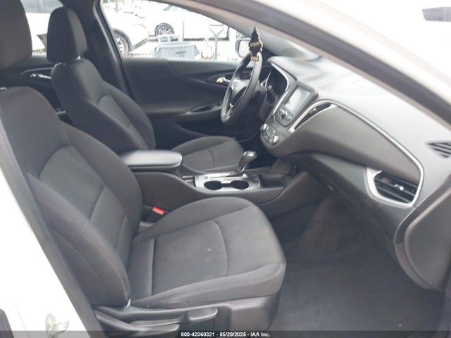 1G1ZB5ST4GF208226 Chevrolet MALIBU LS
